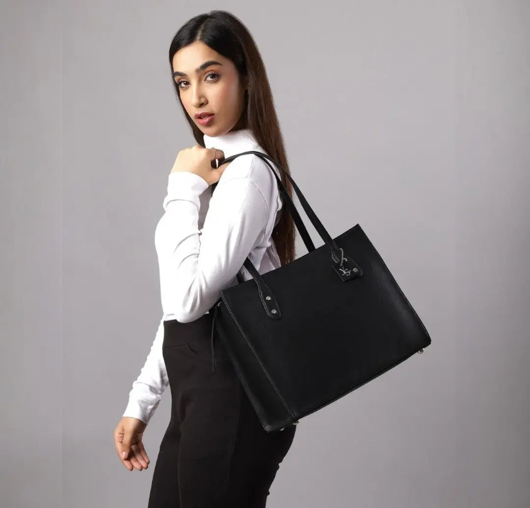 Elevate Tote Bag - Black YuvaStree