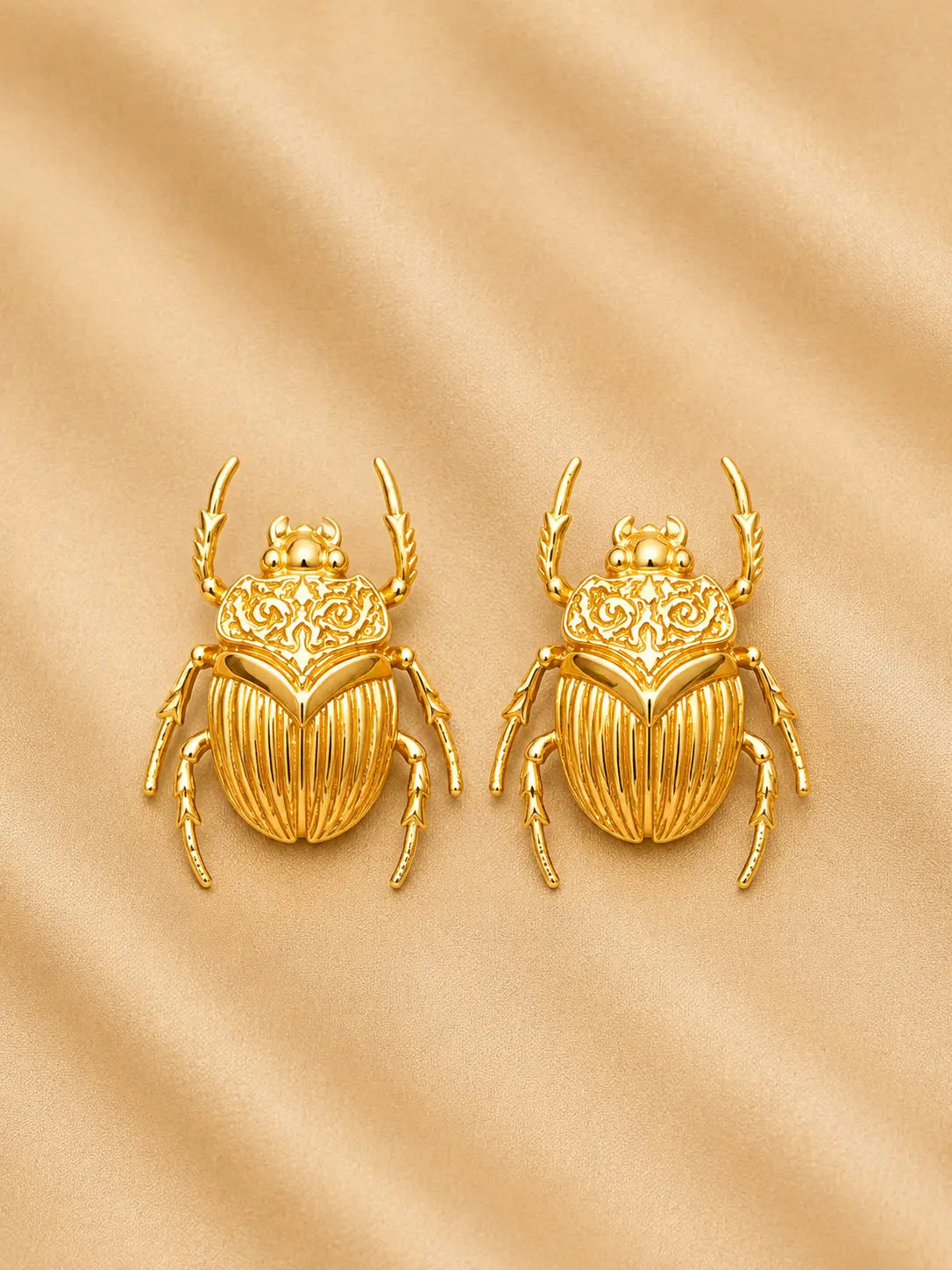 Beetle motif studs YuvaStree