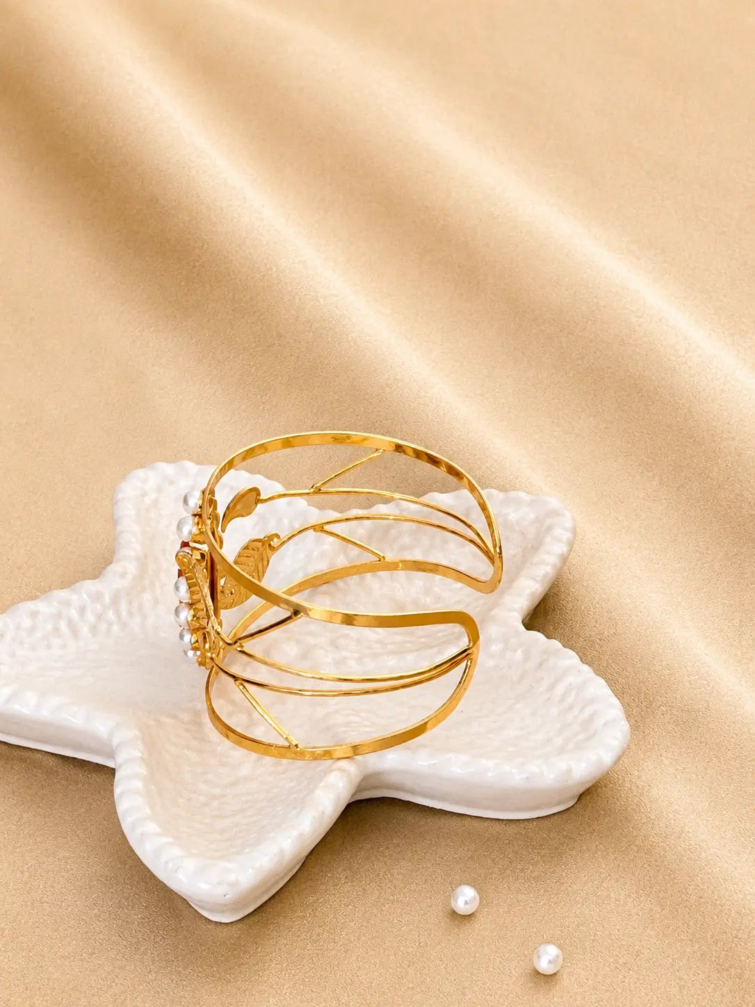 Wide Leaf Cuff YuvaStree
