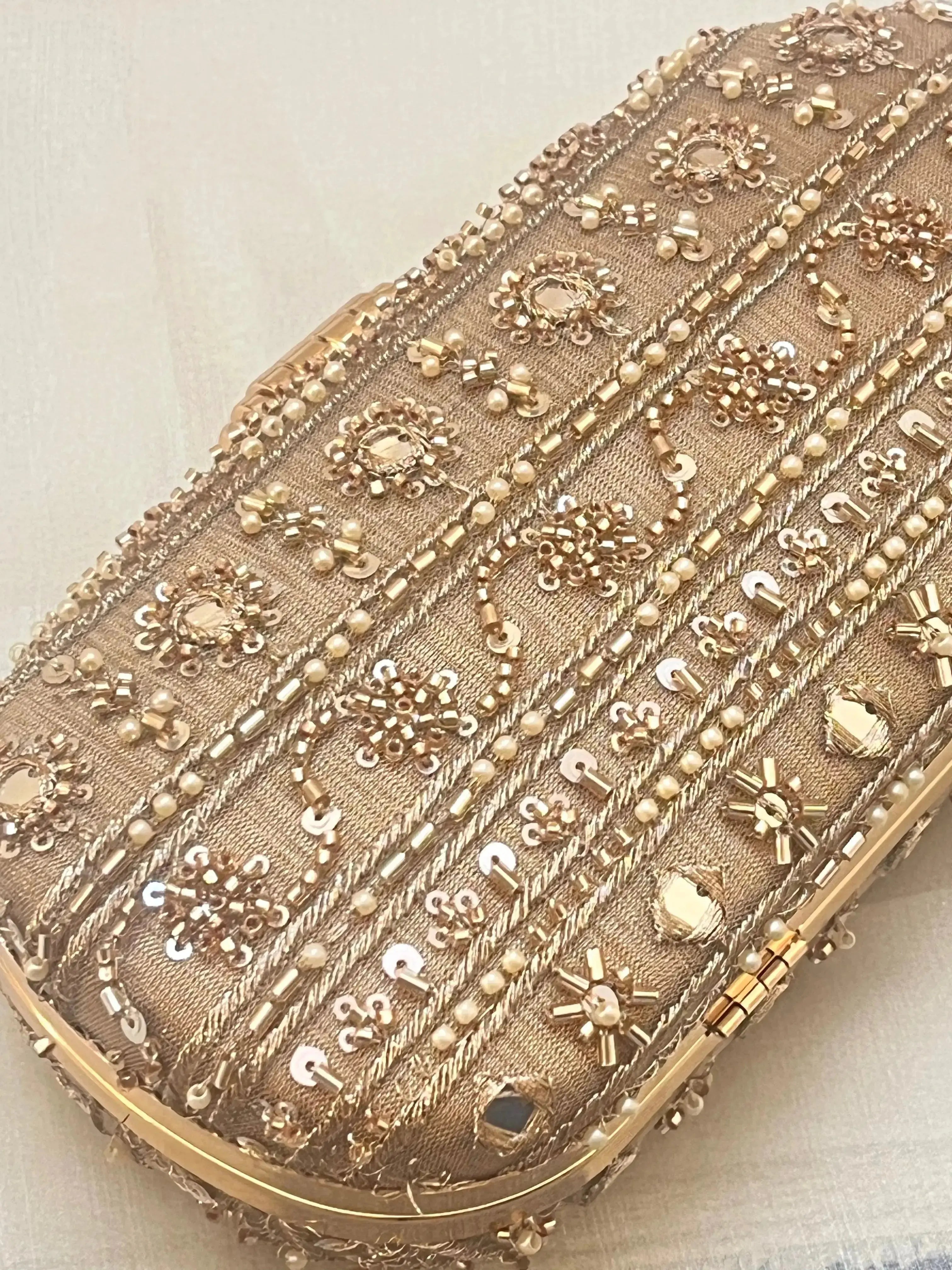 Noore Capsule Clutches - Set of 10 Wedding Favors YuvaStree