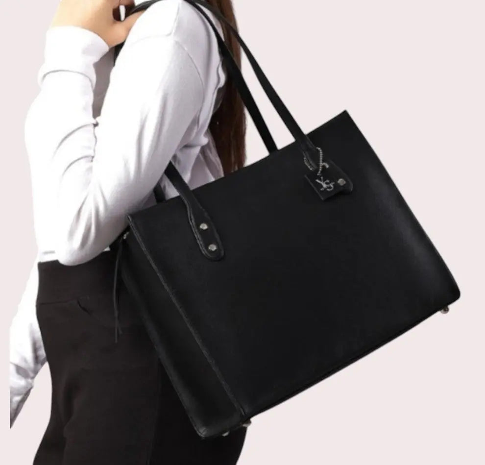 Elevate Tote Bag - Black YuvaStree