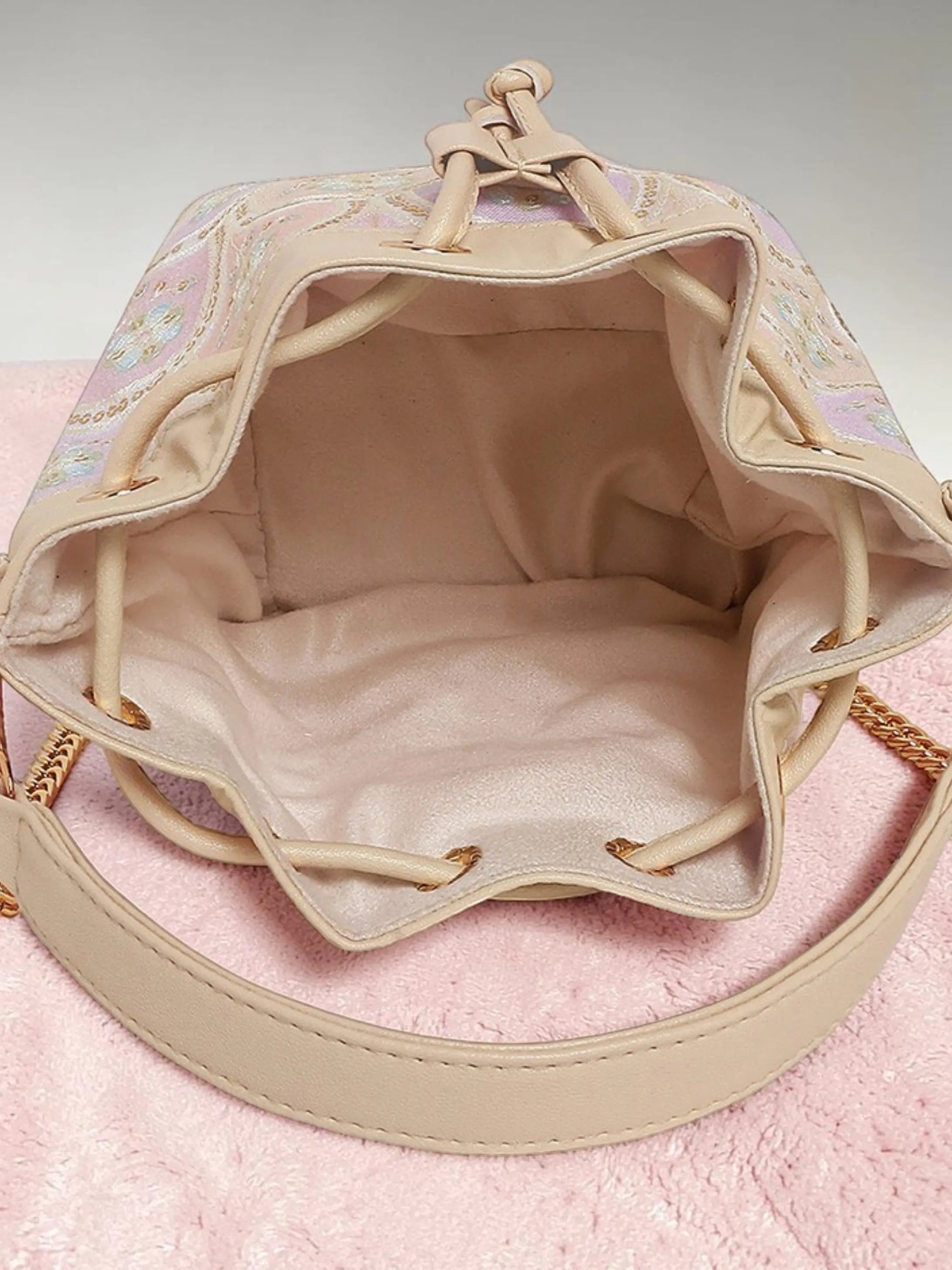 Evaara Bucket Bag - Pearl Blush YuvaStree