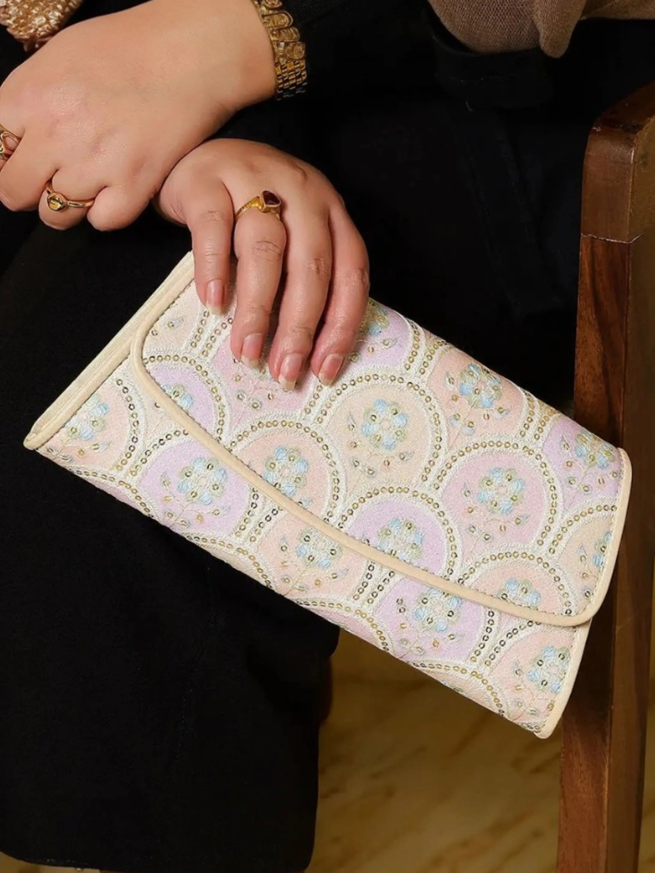 Elisa wallet sling - Pearl Blush YuvaStree