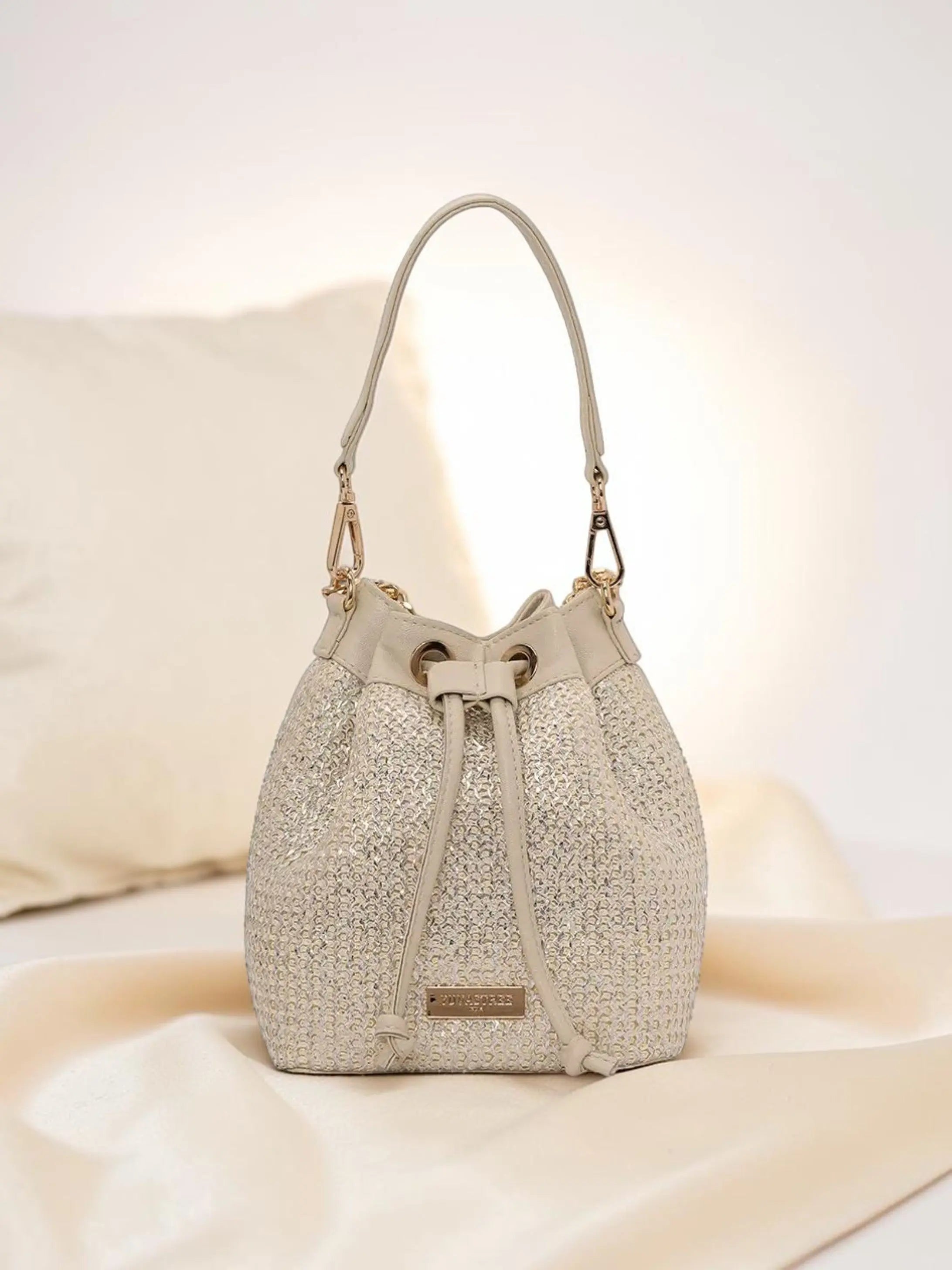 Evaara Bucket Bag - Pearl Glow YuvaStree