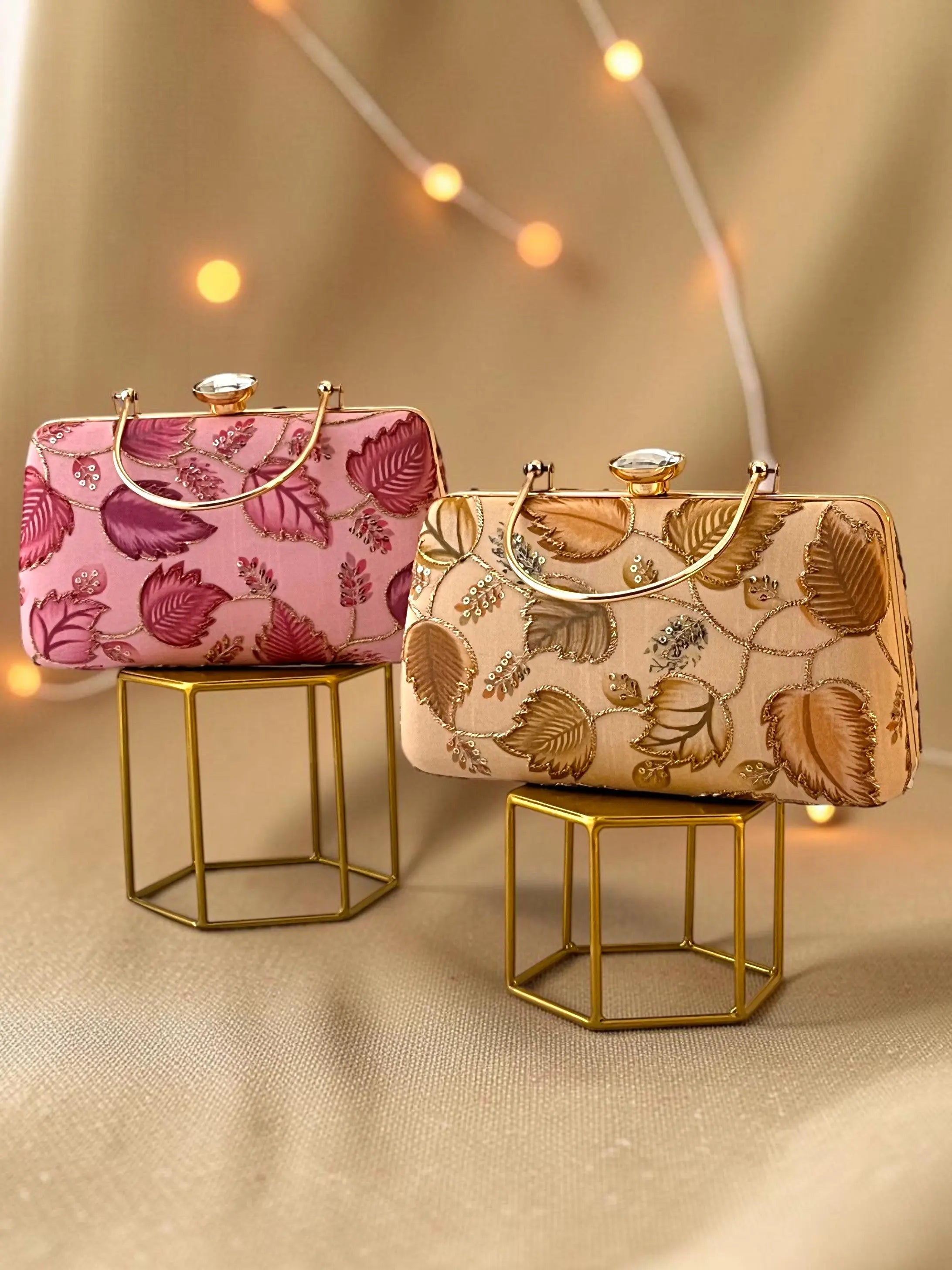 Aura Box Clutch - Set of 10 Wedding Favors YuvaStree