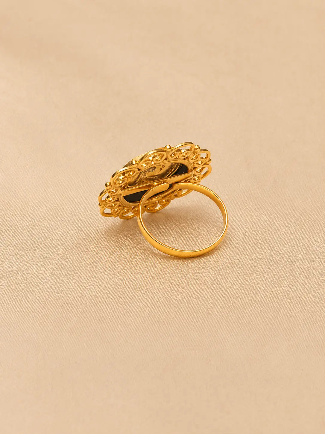 Coin Ring YuvaStree