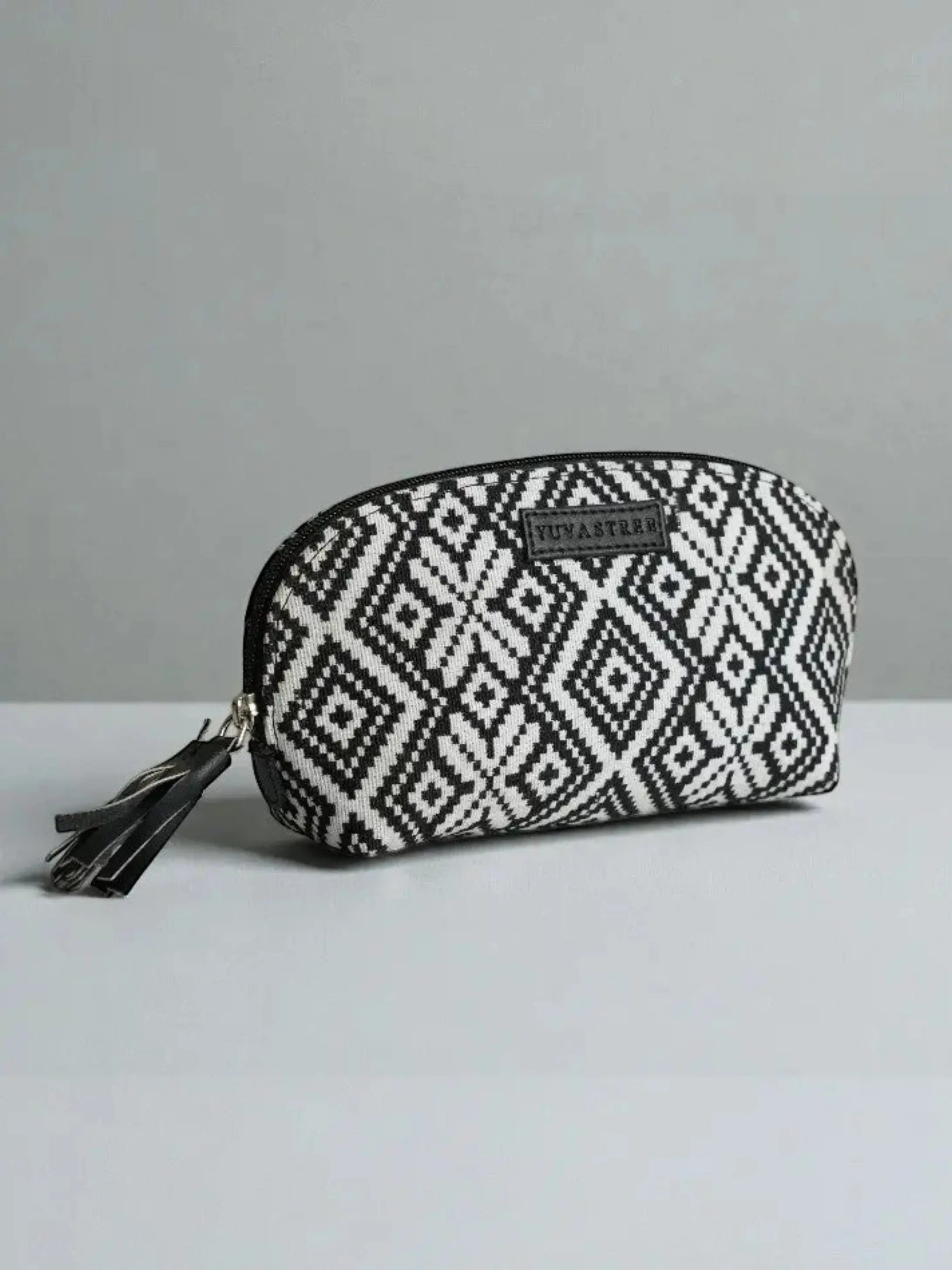 Essential Pouch Combo - Black Diamond YuvaStree