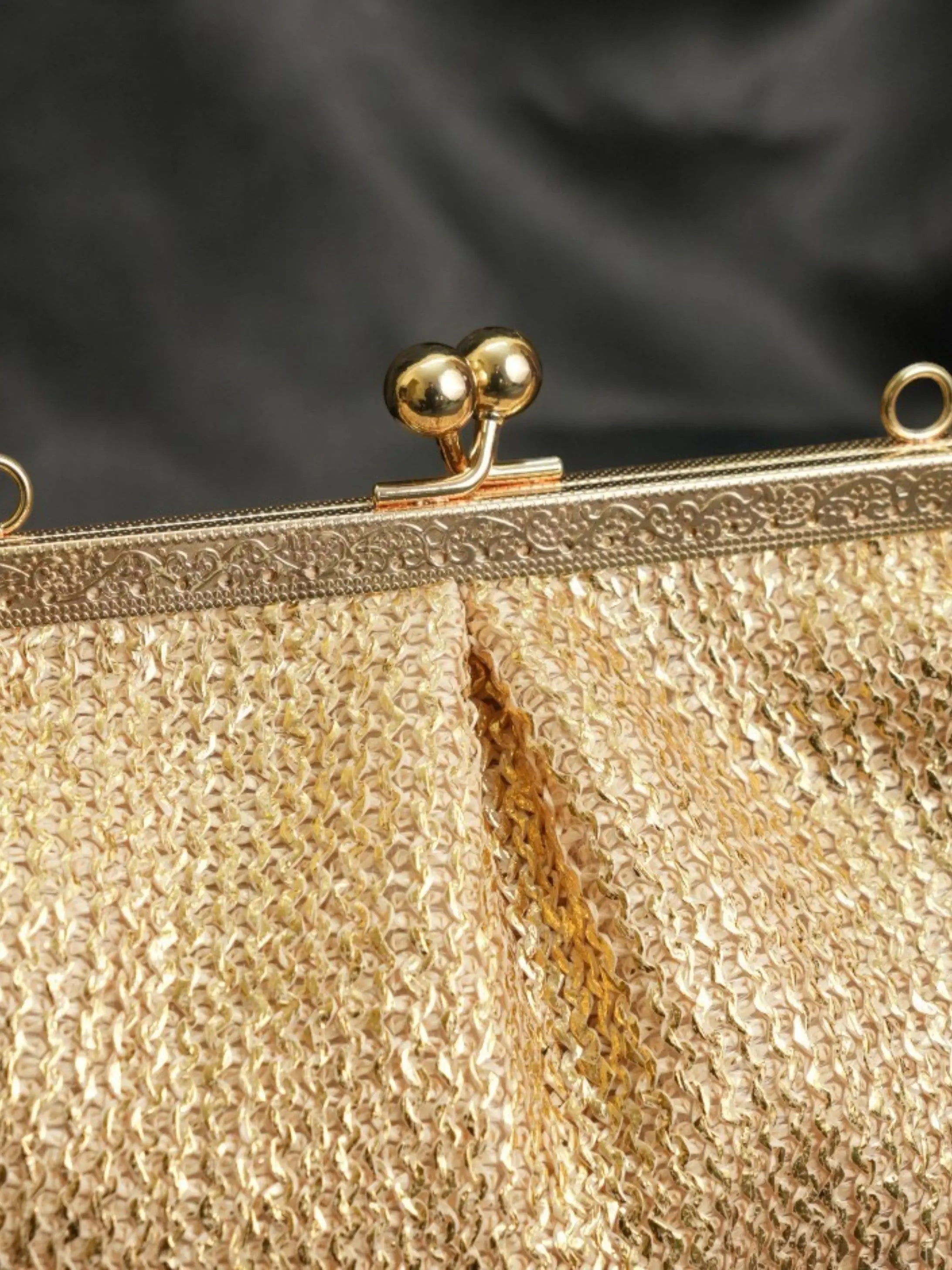 Aria Clutch - Gold YuvaStree
