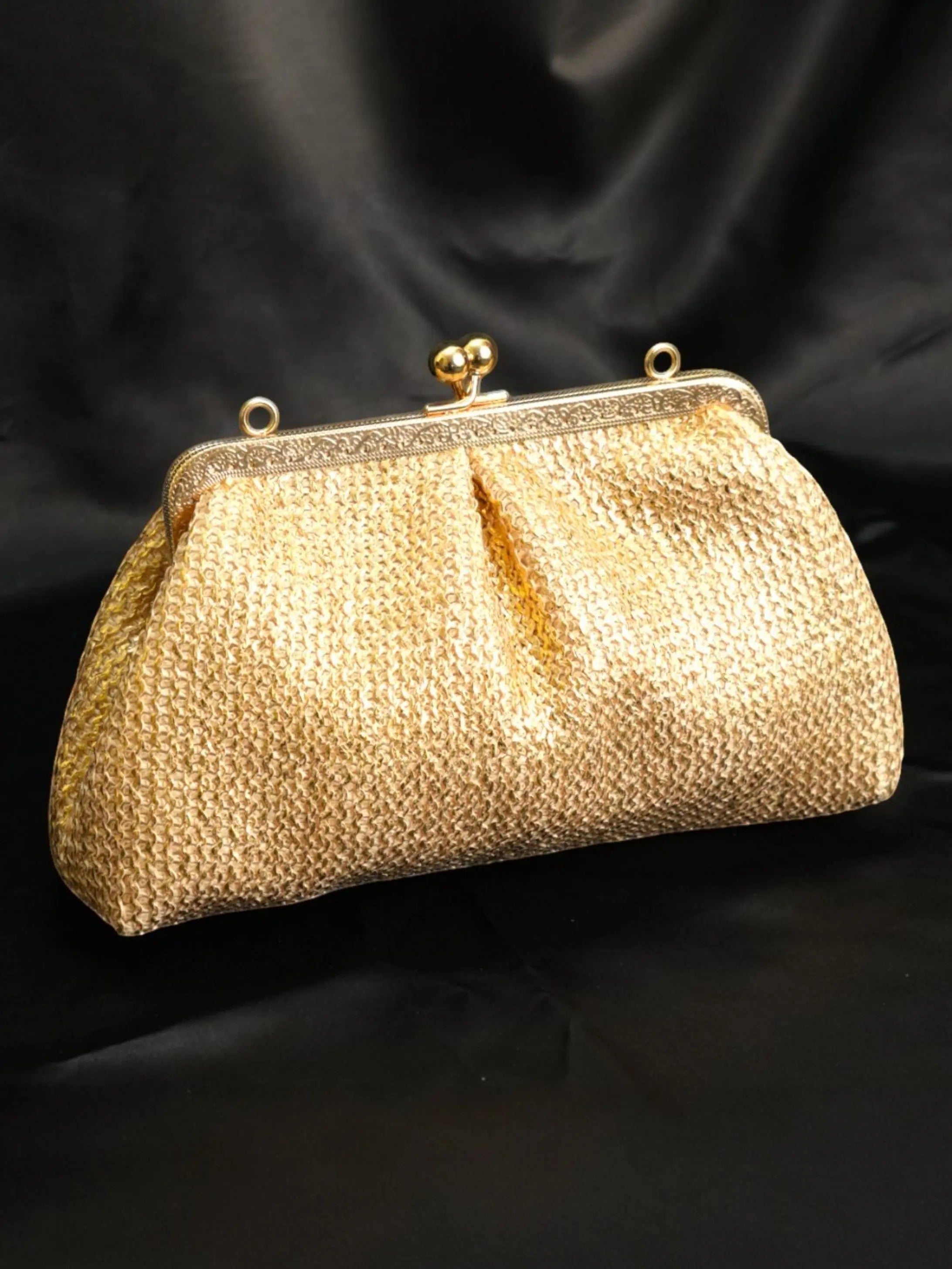 Aria Clutch - Gold YuvaStree