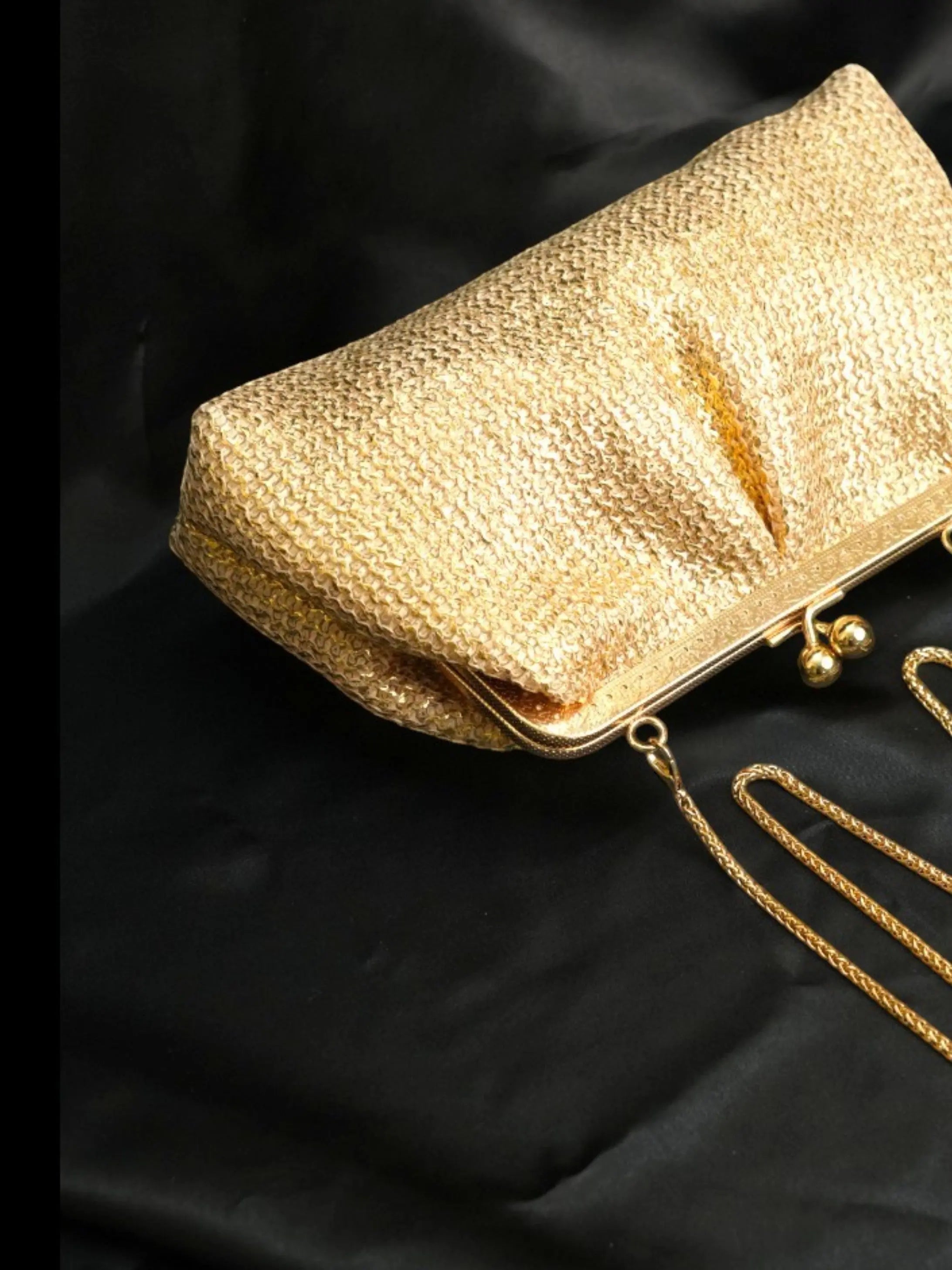 Aria Clutch - Gold YuvaStree