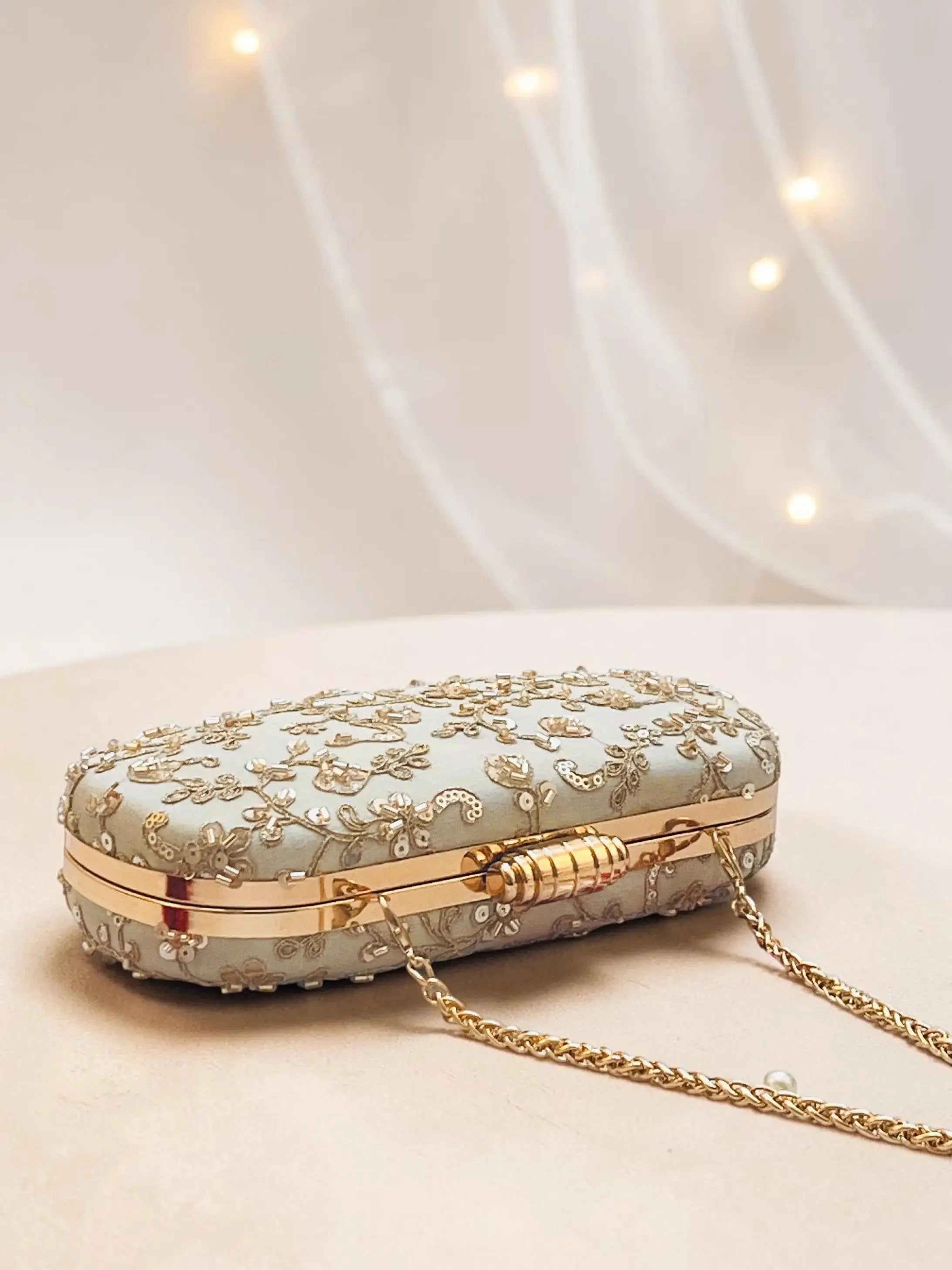 Noore Capsule Clutches - Set of 10 Wedding Favors YuvaStree