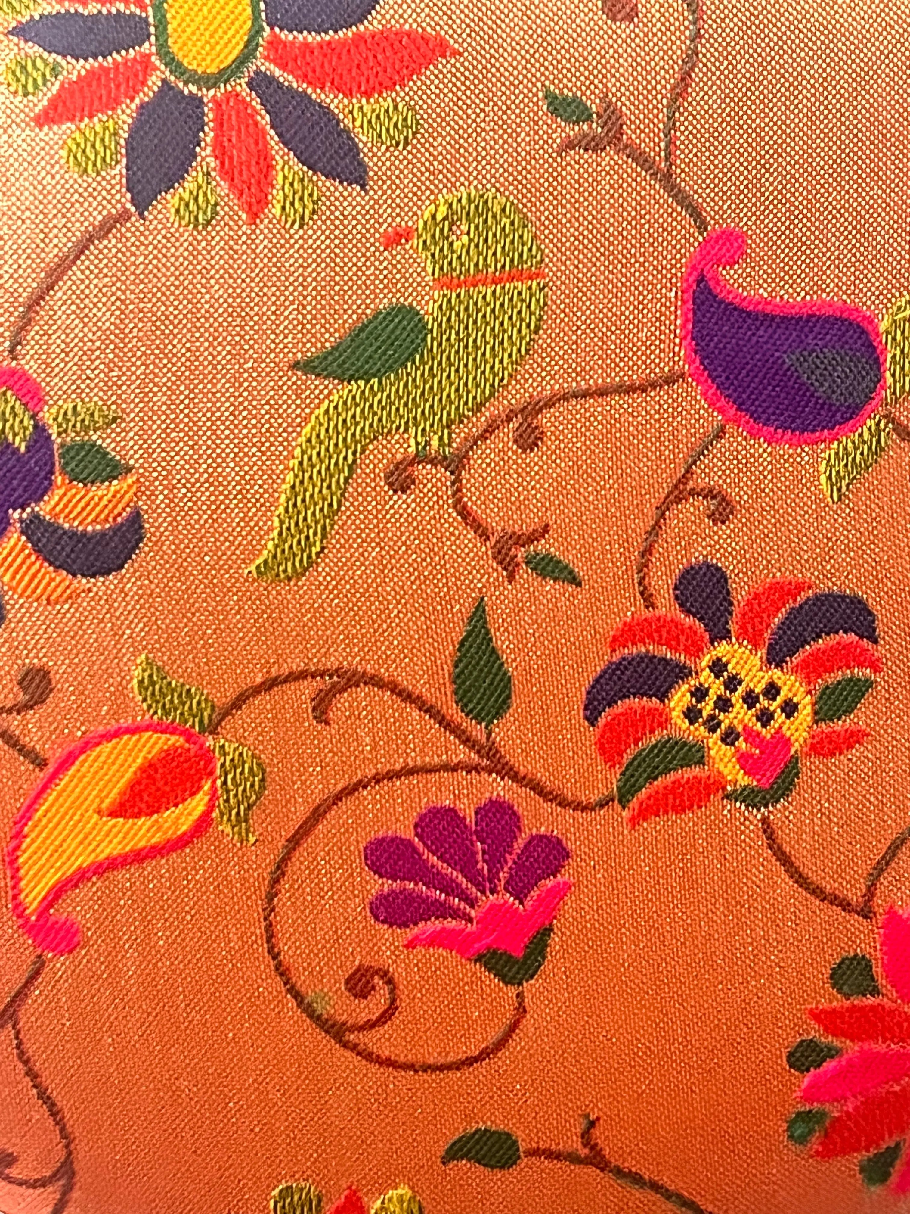 Meher Ring Clutch - Paithani Silk YuvaStree