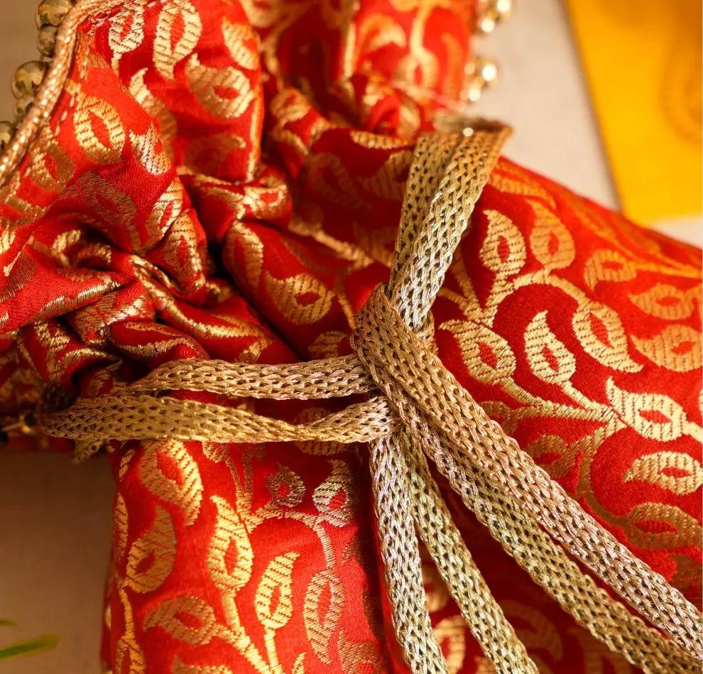 Anaira Potli – Ruby Gleam YuvaStree