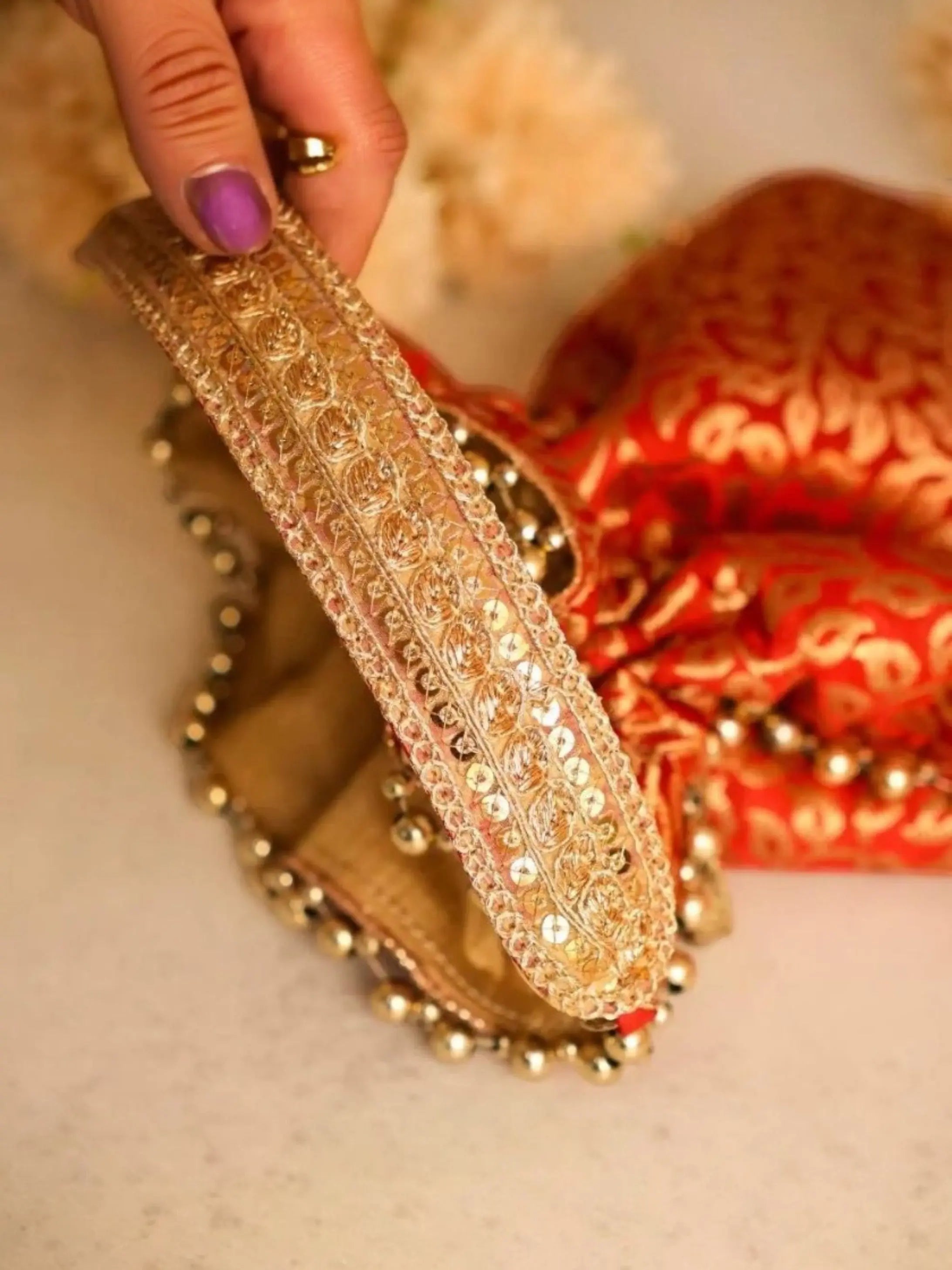 Anaira Potli – Ruby Gleam YuvaStree