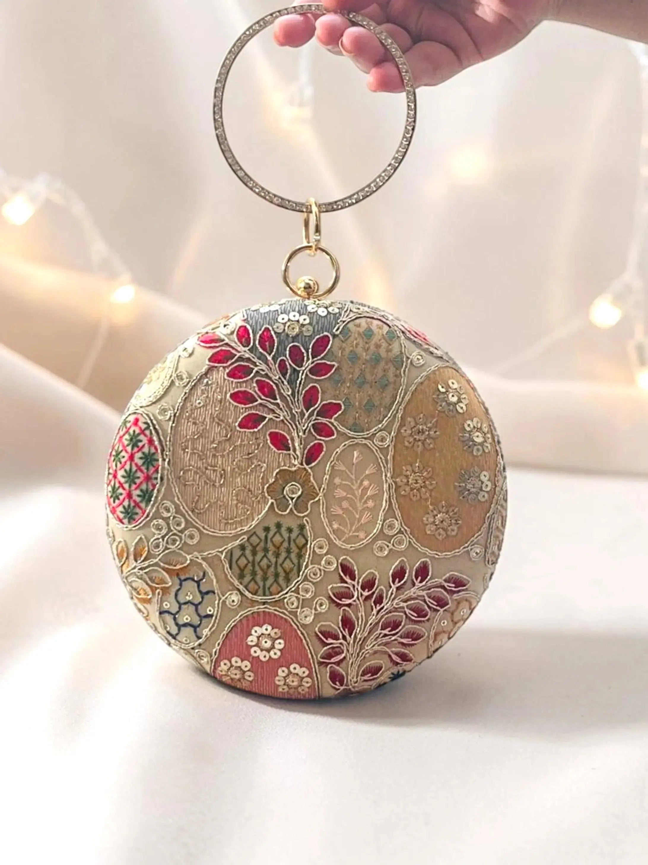 Meher Ring Clutch - Set of 10 Wedding Favors YuvaStree