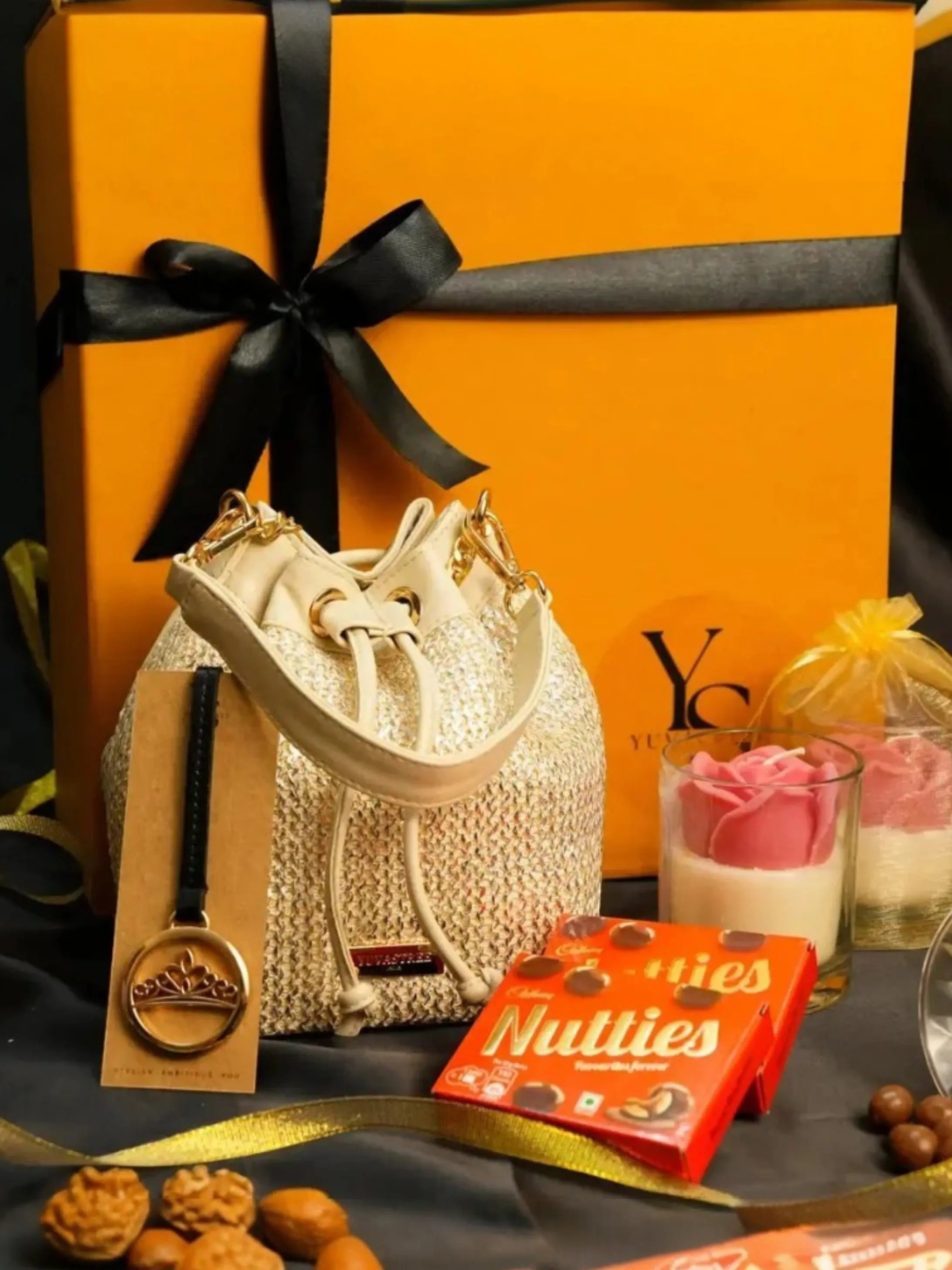 Festive Hamper - Evaara Bucket Bag - Pearl Glow YuvaStree