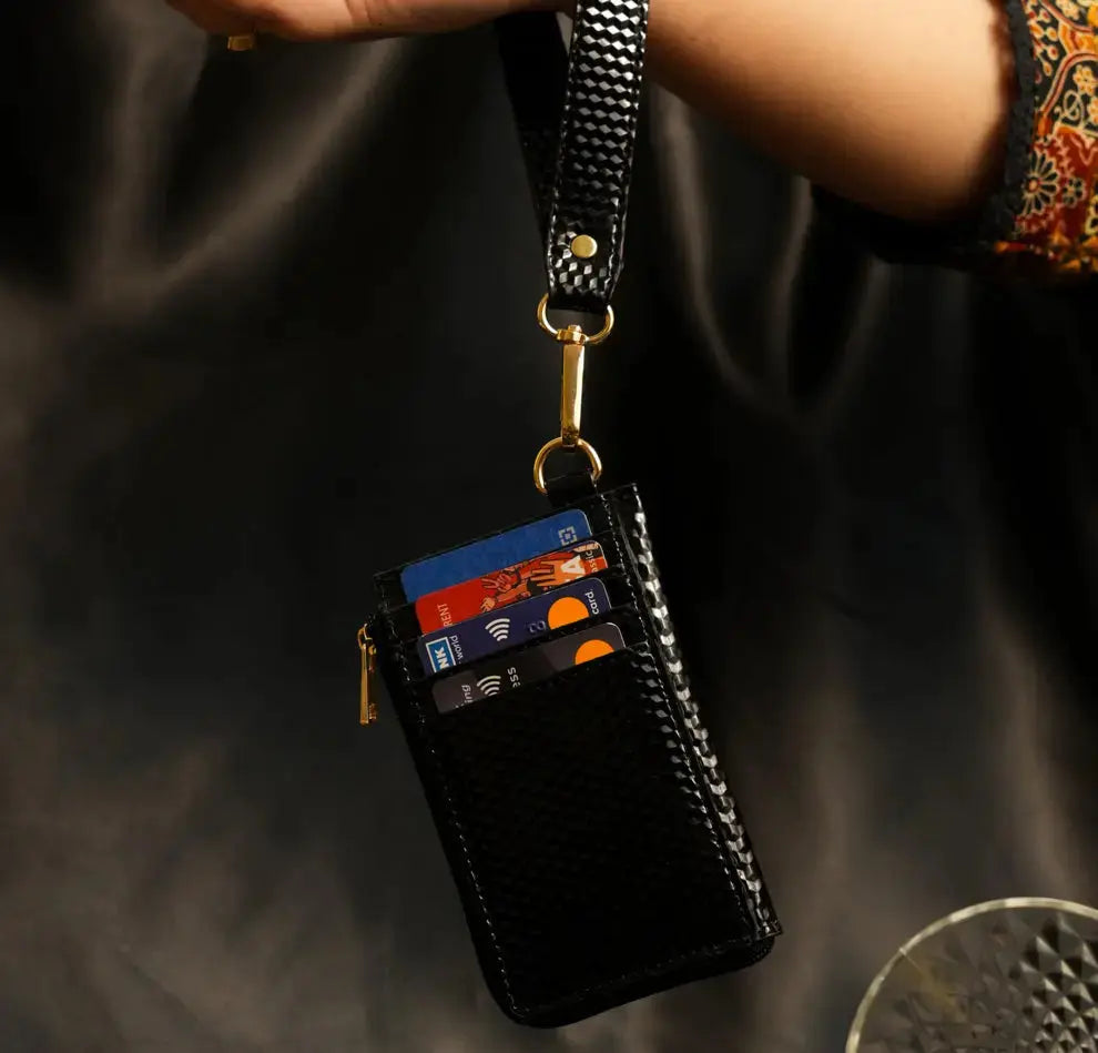 Festive Hamper - Wristlet Midnight Black YuvaStree
