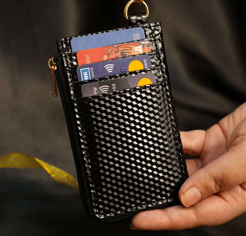 Aurora Wristlet - Black YuvaStree