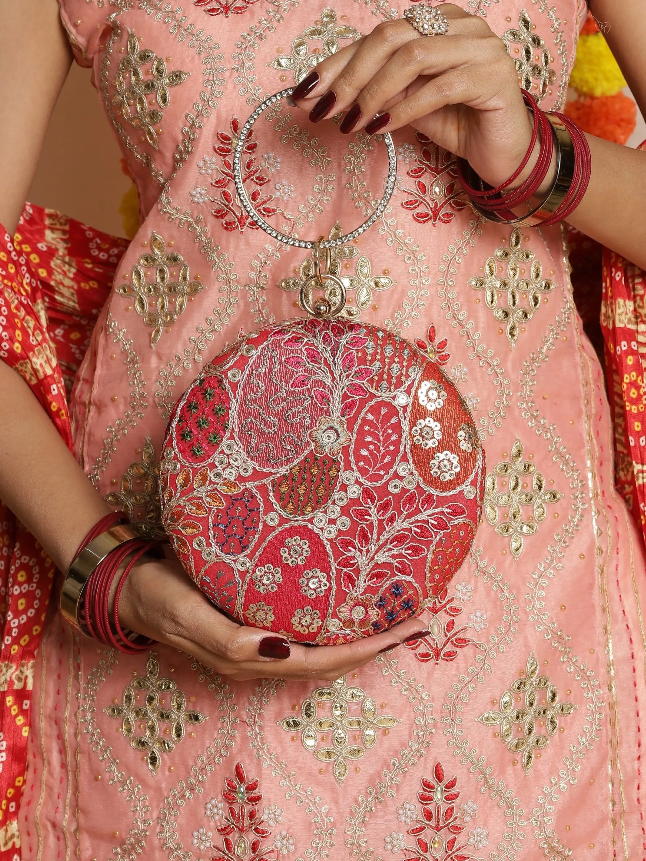 Meher Ring Clutch - Red YuvaStree