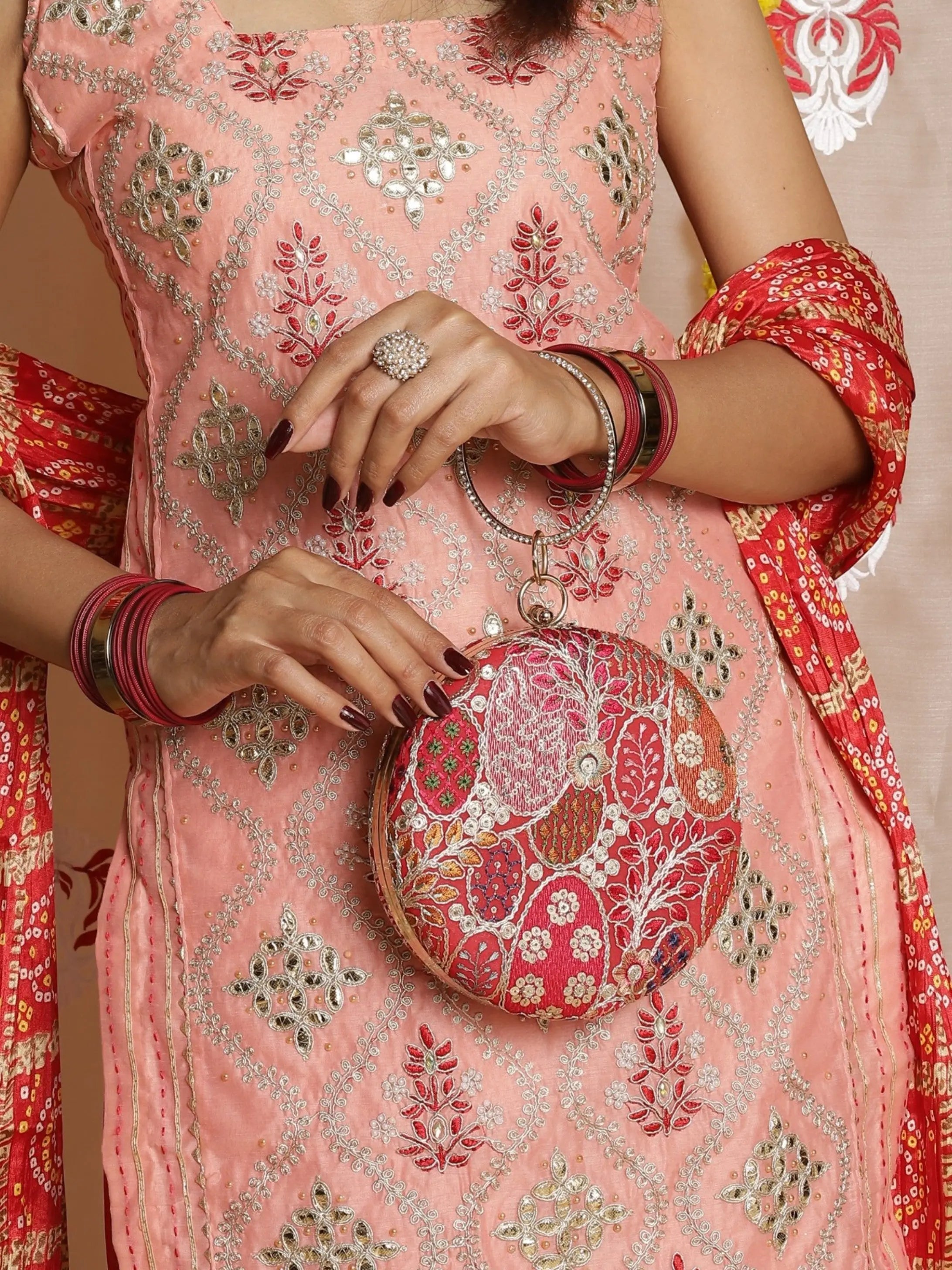 Meher Ring Clutch - Red YuvaStree
