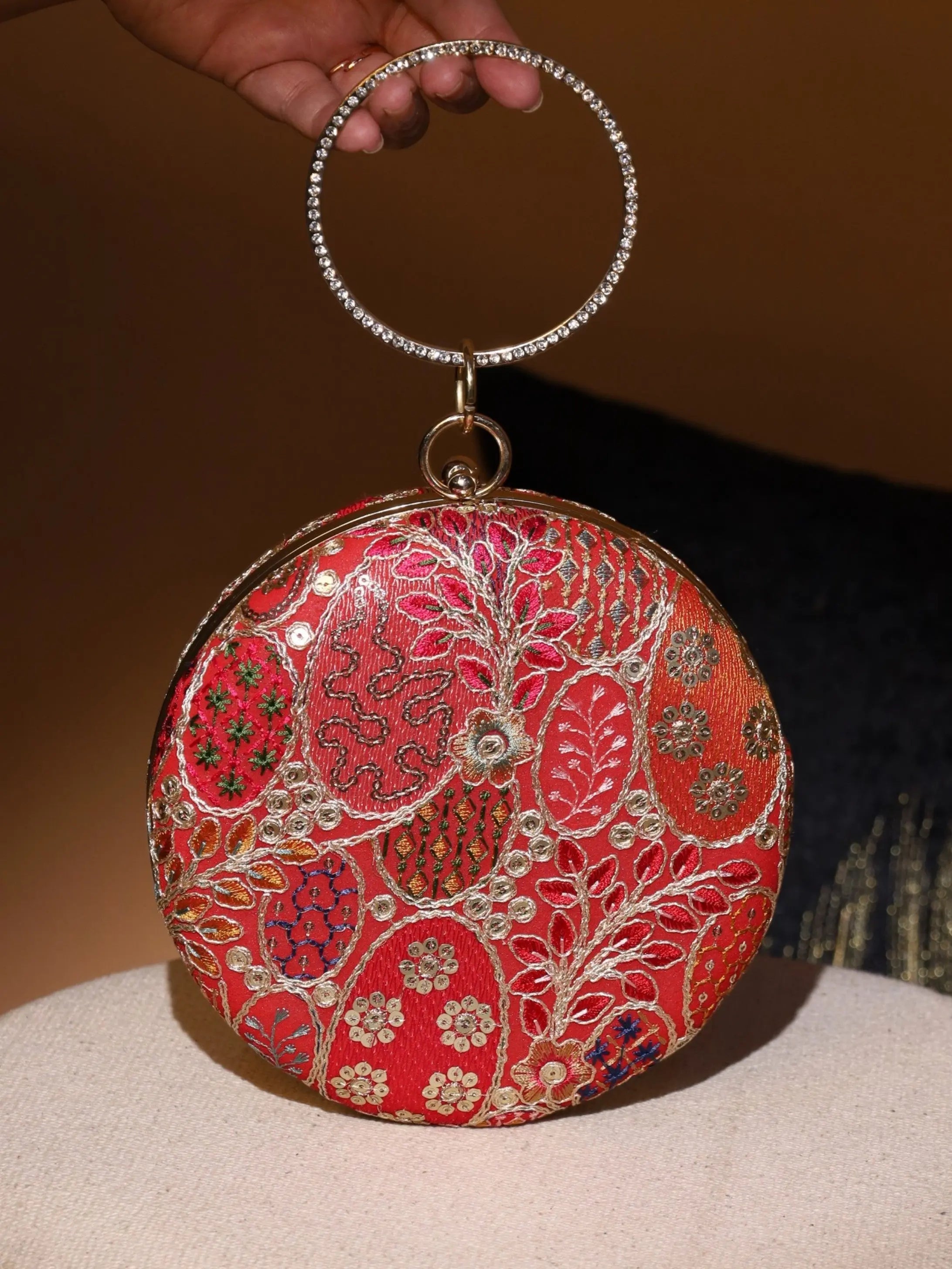 Meher Ring Clutch - Red YuvaStree